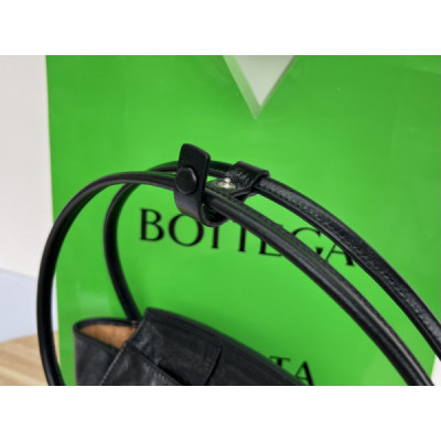 Bottega Veneta Arco Bag-23x21X9CM