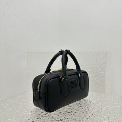 MiuMiu SS23 Softy Padded Bag-22*10*7.5CM