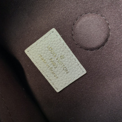 Louis Vuitton Opéra BB Handbag-26.0 x 18.0 x 15CM