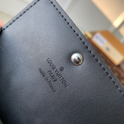 Louis Vuitton Wallet-M82604-12*7*2CM