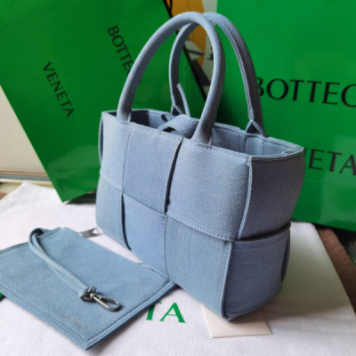 Bottega Arco Tote-25x16x8CM