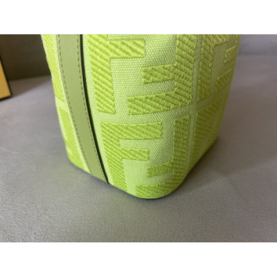 Fendi Mini Mon Tresor Bag -12x18x10CM