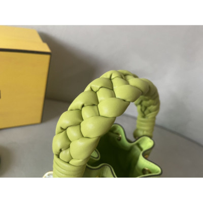 Fendi Mini Mon Tresor Bag -12x18x10CM