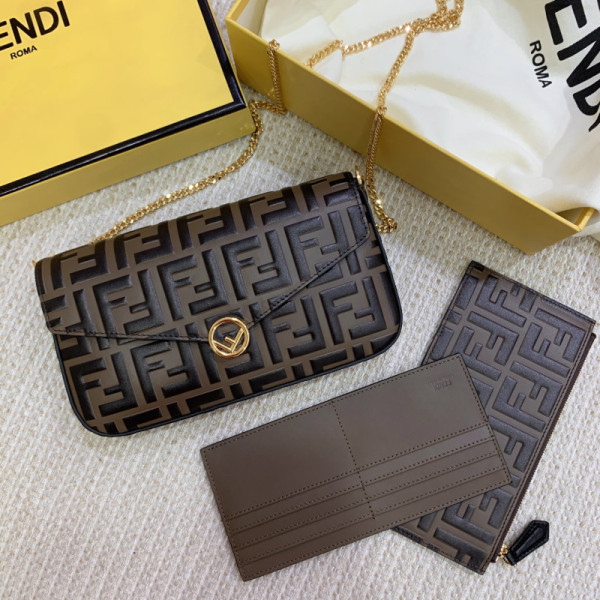 FendI Chian Bag-22x12x3CM