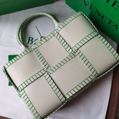 Bottega Arco Tote-30x20x11.5CM