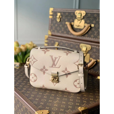 Louis Vuitton Pochette Metis Handbags-25*19*7CM