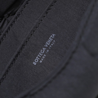 Bottega Veneta Cassette Bag-10x19x5CM