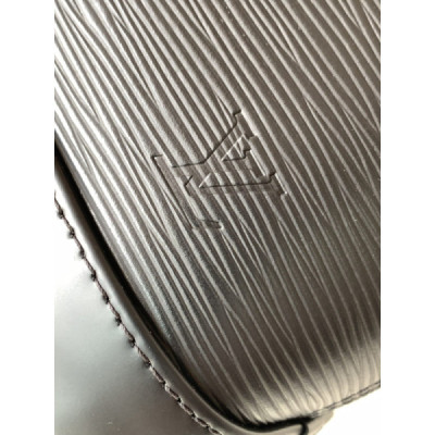 Louis Vuitton M41327 Alma BB-25*19*12CM