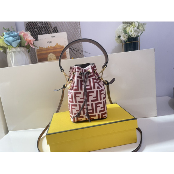 Fendi Mini Mon Tresor Bag -12x18x10CM
