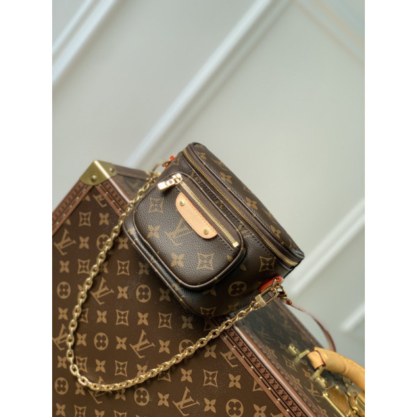 Louis Vuitton Mini Bumbag-17 x 12 x 9.5CM