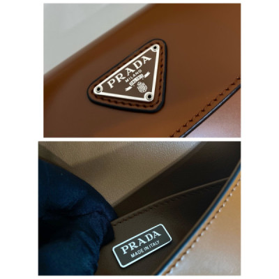 Prada Cleo Handbags-Patent Leather-23*18*4CM