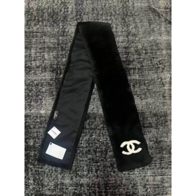 Ch@nel Scarf
