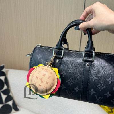 LOUIS VUITTON LV BURGER BAG CHARM M02218
