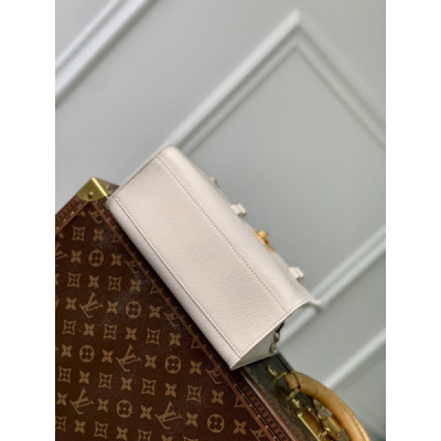 Louis Vuitton Lock & Go -24.5 x 19.0 x 10.5 CM