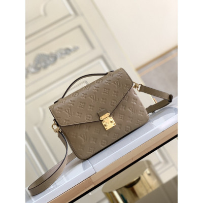 Louis Vuitton Pochette Metis Handbags-25*19*7CM