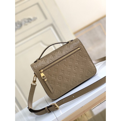 Louis Vuitton Pochette Metis Handbags-25*19*7CM