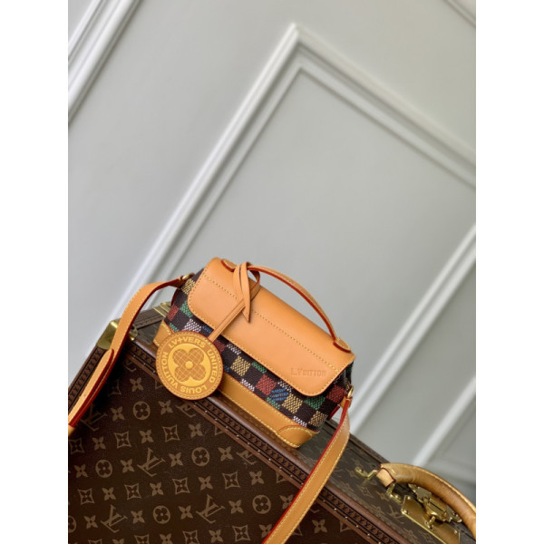 Louis Vuitton Steamer East West-N00187-11 x 5 x 20CM