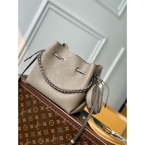 Louis Vuitton Bella Tote Bag-M57201-19*22*14CM