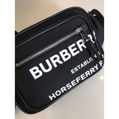 Burberry Crossbody Handbag-22*16*7CM