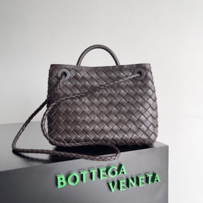 Bottega Veneta Andiamo-32*24*12CM