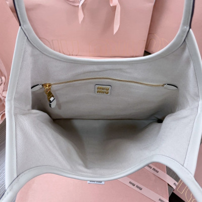 MiuMiu Tote-35*40CM