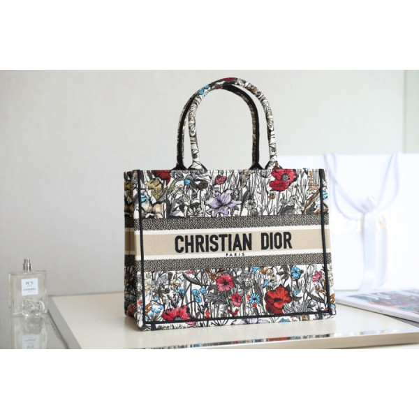 Diro Small Book Tote-36.5CM