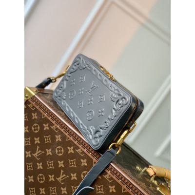 LV -Handle Soft Trunk-M21677-22.5 x 14 x 5CM