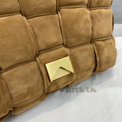 Bottega Veneta Padded Cassette Bag-26*18*8CM