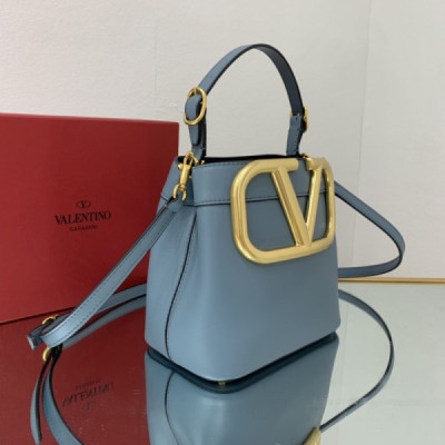 Valentino Garavani SuperVee Bag-20*19*12CM