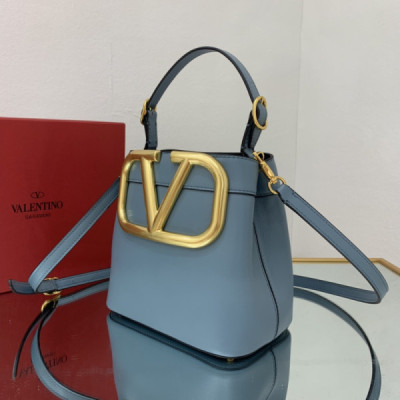 Valentino Garavani SuperVee Bag-20*19*12CM