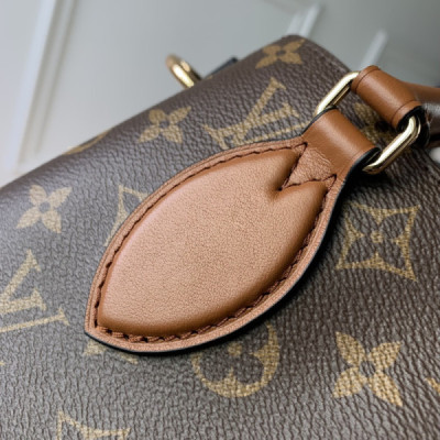 Louis Vuitton Opéra BB Handbag-26.0 x 18.0 x 15CM