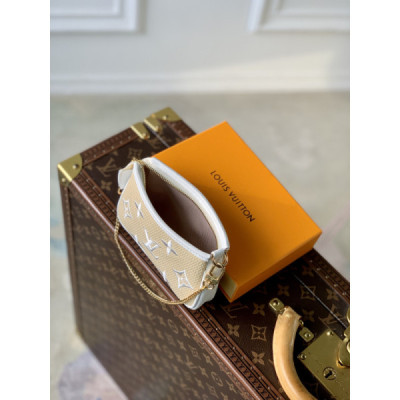 Louis Vuitton Mini Pochette Accessories-15.5 x 10.5 x 4CM