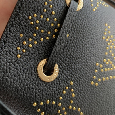 Louis Vuitton M22985 NeoNoe BB Handbag-20*20*13CM