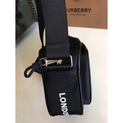 Burberry Crossbody Handbag-22*16*7CM