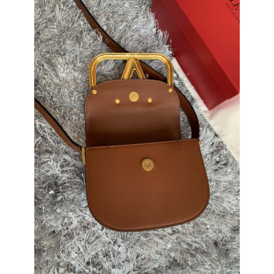 Valentino Garavani Supervee Handbags-18*8*15CM