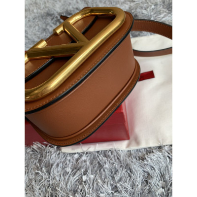 Valentino Garavani Supervee Handbags-18*8*15CM