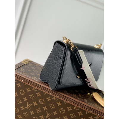 Louis Vuitton Twist MM-23*18*8CM