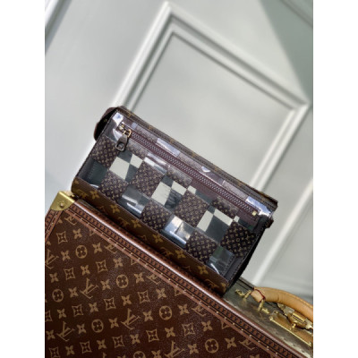 Louis Vuitton Standing Pouch-25*15*9CM