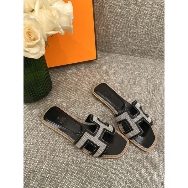 Hermes Slippers