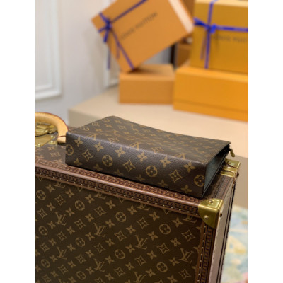 Louis Vuitton Toiletry Pouch 26-26*20*5CM