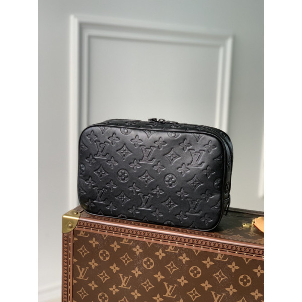 Louis Vuitton Pouch-26*17*71CM