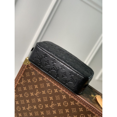 Louis Vuitton Pouch-26*17*71CM