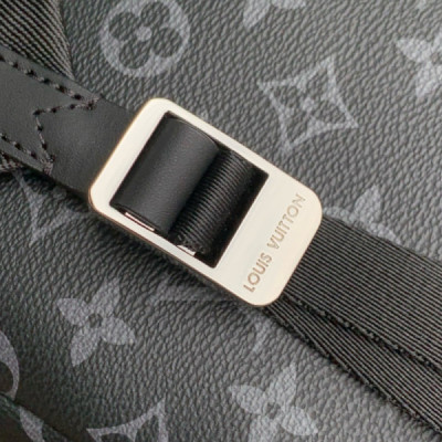 Louis Vuitton Discovery Slim-M14020-38 x 13 x 28CM