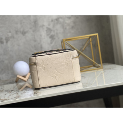 Louis Vuitton Cosmetic Bag-20*13.5*12CM