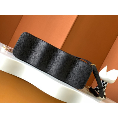 Louis Vuitton Capucines BB-27*18*9CM