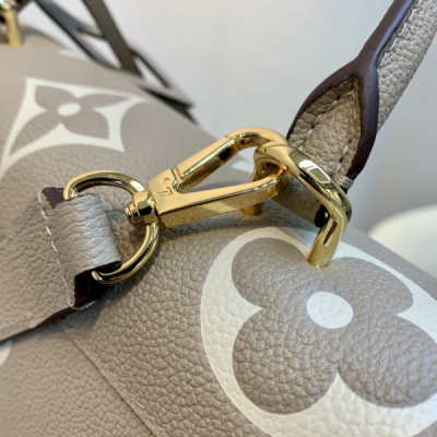 Louis Vuitton Madeleine BB Handbag-24*17*8.5CM