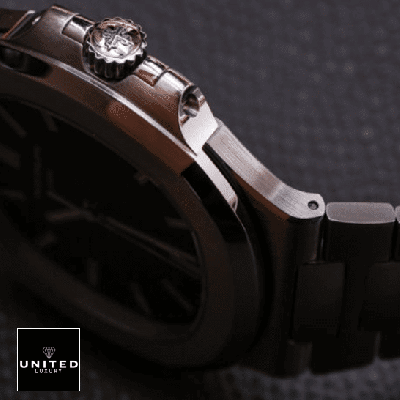 Patek-Philippe-5711-1A-010-replica-near