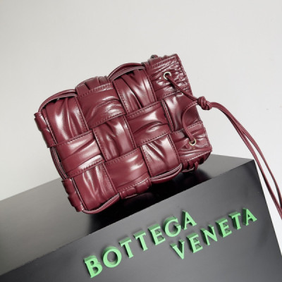 Bottega Veneta Mini Bucket-18*14*14CM