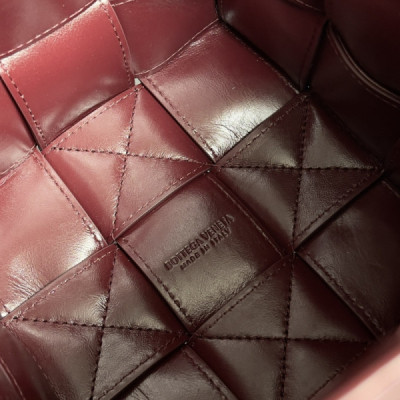 Bottega Veneta Mini Bucket-18*14*14CM