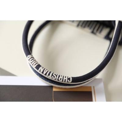 Diro Small Book Tote-36.5CM